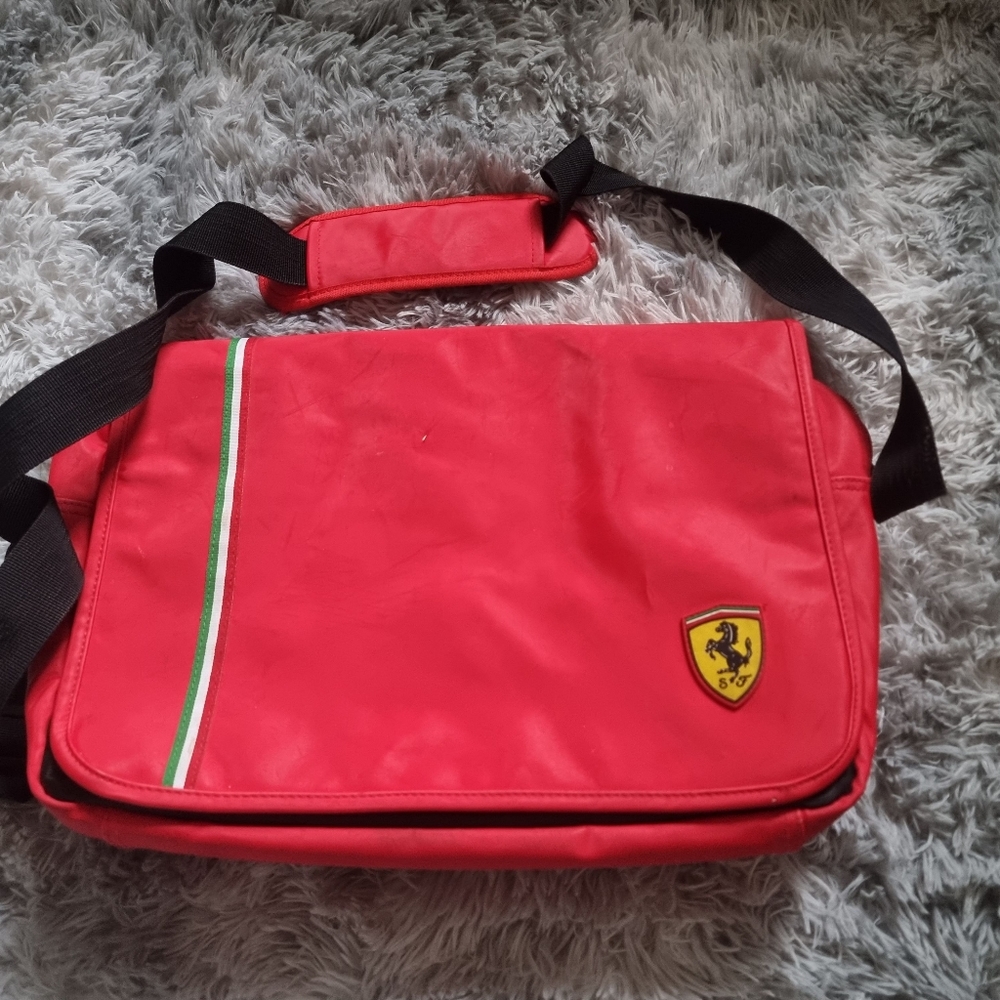 Ferrari Red Laptop Sleeve 15